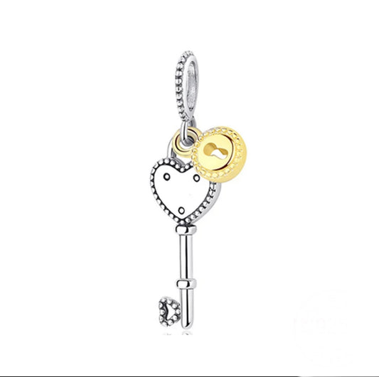 KEY & LOCK CHARM